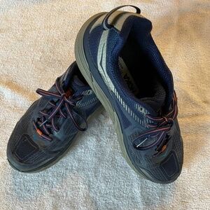 Hoka One